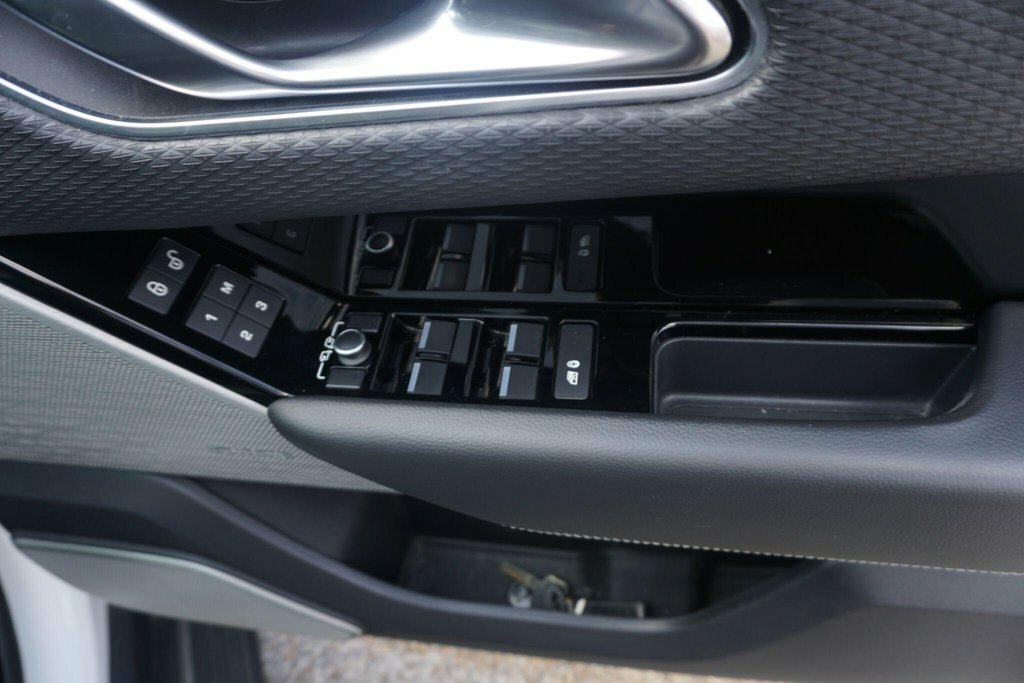 Land Rover Range Rover Velar Velar Red #20