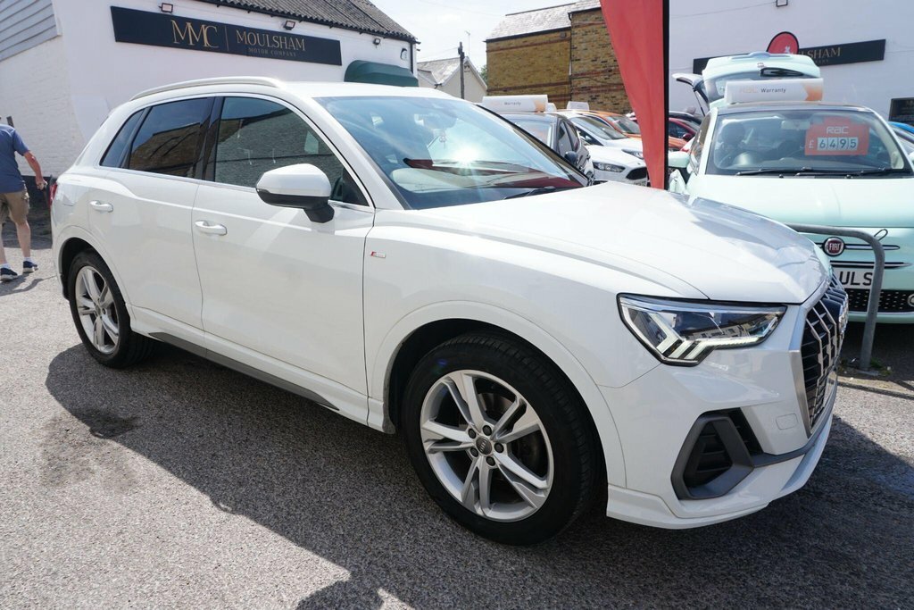 Audi Q3 1.5 Tfsi Cod 35 S Line Euro 6 Ss White