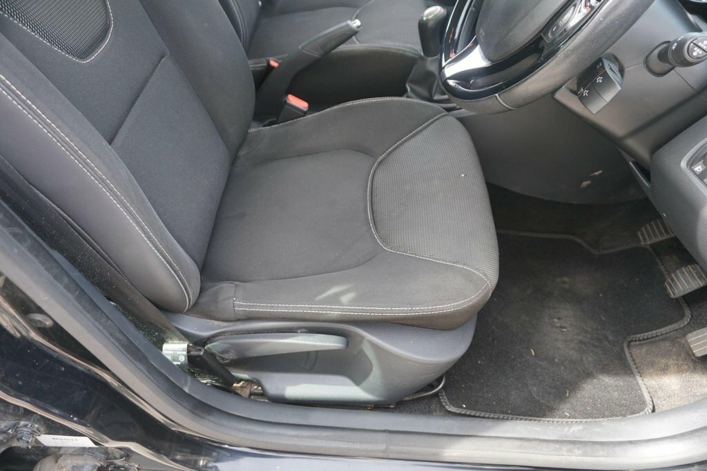Renault Clio Dynamique Medianav 5-Door Red #17