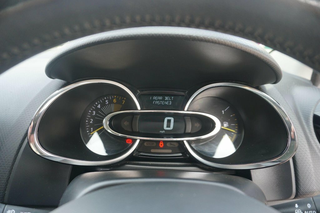 Renault Clio Dynamique Medianav 5-Door Red #22