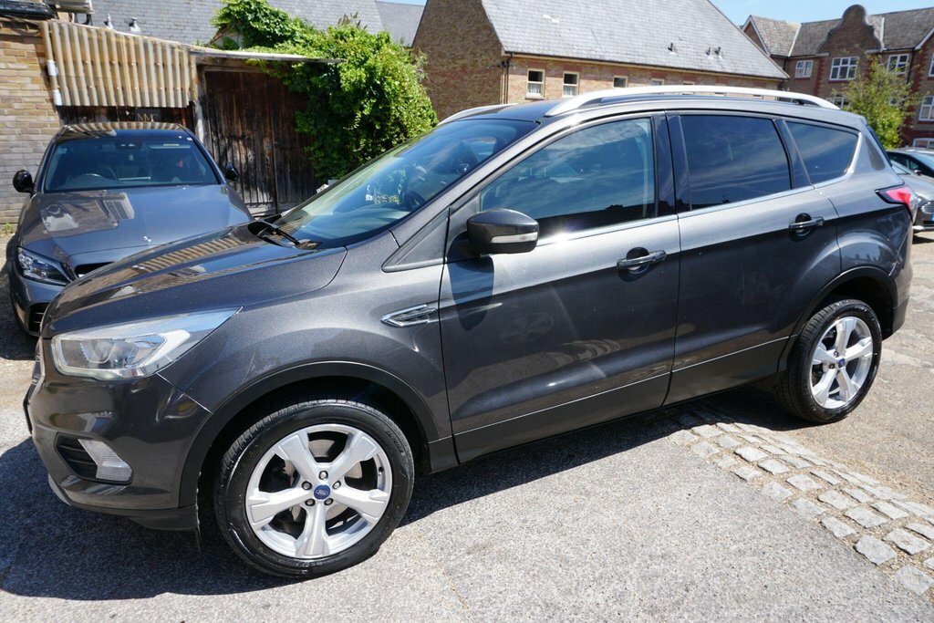 Ford Kuga 1.5 Tdci Titanium Euro 6 Ss Grey #3