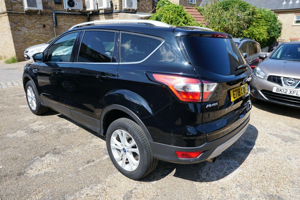 Ford Kuga 1.5 Tdci Titanium Euro 6 Ss Black #4