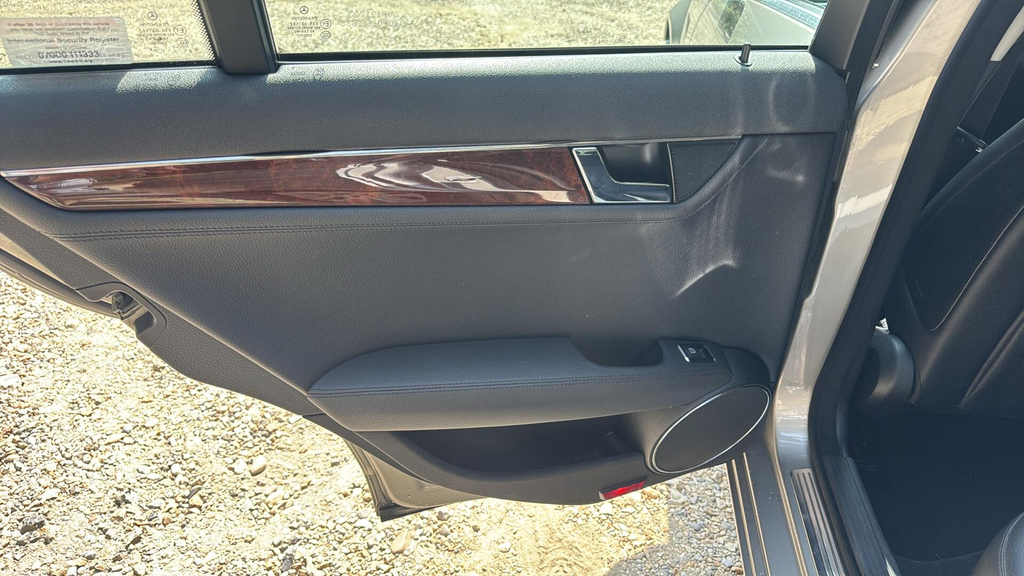 Mercedes-Benz C Class Saloon Silver #22