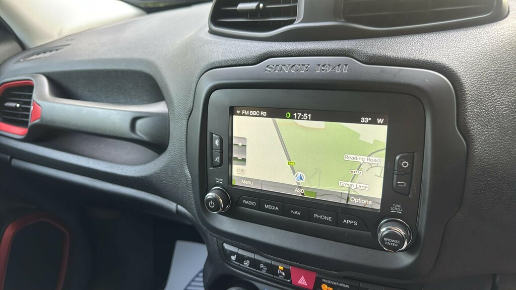 Jeep Renegade 2016 16 2.0 Red #21