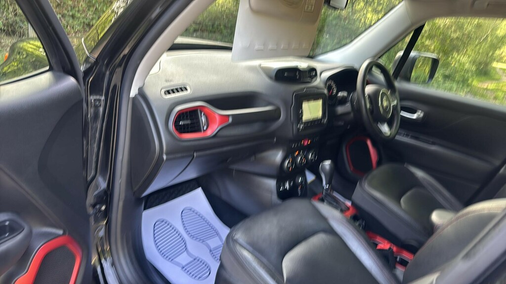 Jeep Renegade 2016 16 2.0 Red #31