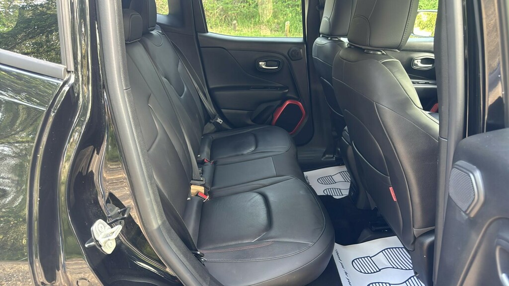 Jeep Renegade 2016 16 2.0 Red #34