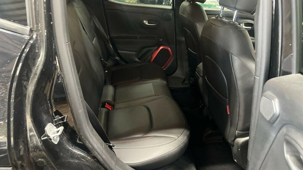 Jeep Renegade 2016 16 2.0 Red #48
