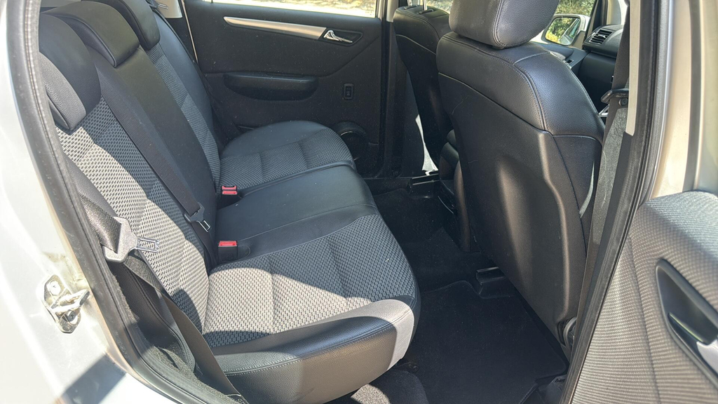 Mercedes-Benz A Class A160 Classic Se Cvt Grey #30