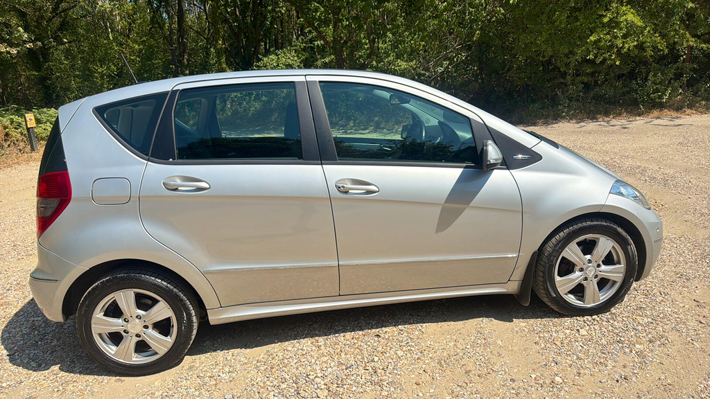 Mercedes-Benz A Class A160 Classic Se Cvt Grey #13
