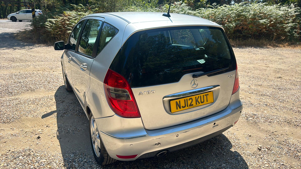 Mercedes-Benz A Class A160 Classic Se Cvt Grey #9