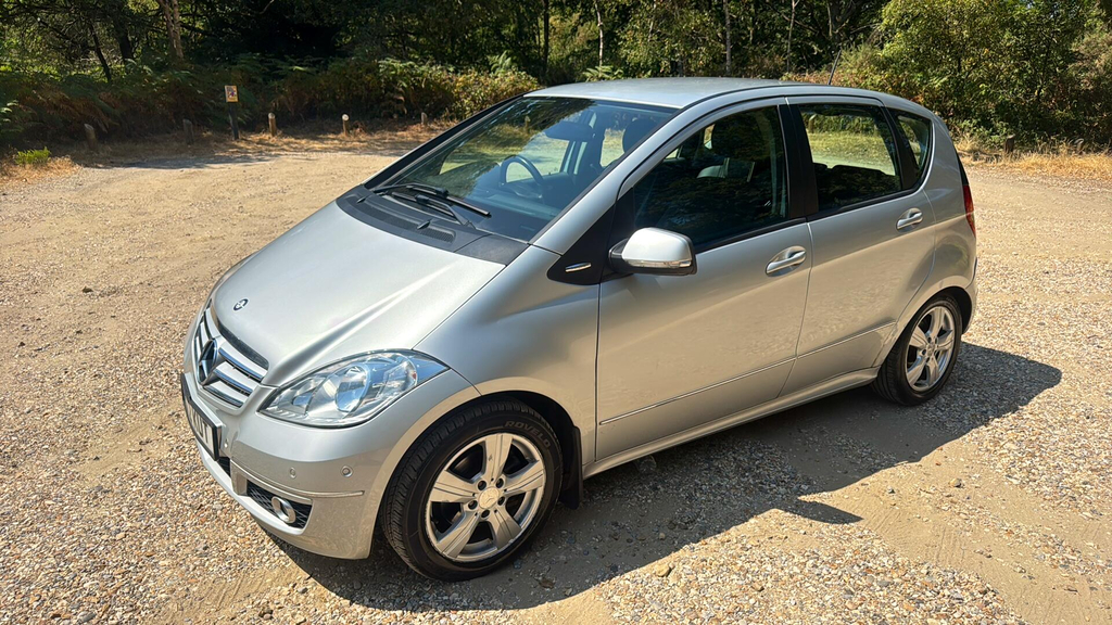Mercedes-Benz A Class 2.0 Avantgarde Se #5