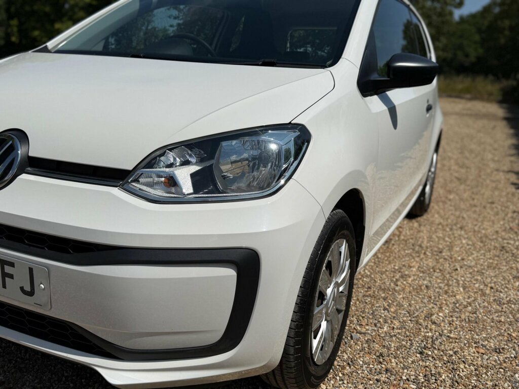 Volkswagen Up 1.0 Take Up Euro 6 Ss SG67RFJ White #3