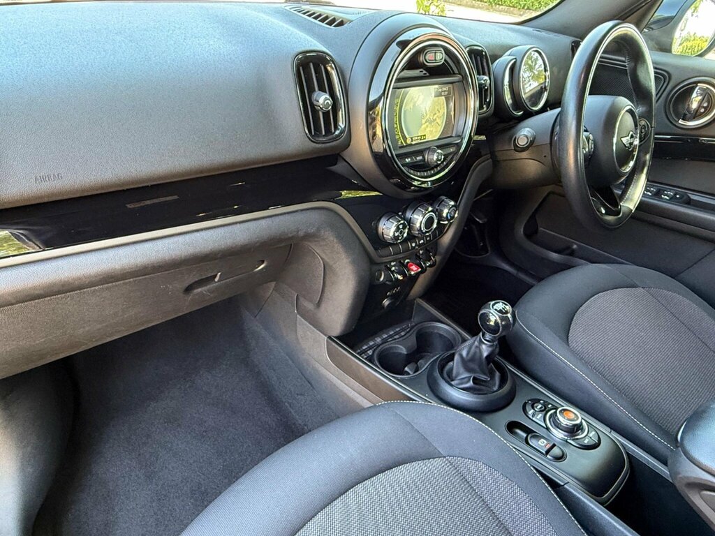 Mini Countryman Cooper Se Red #16