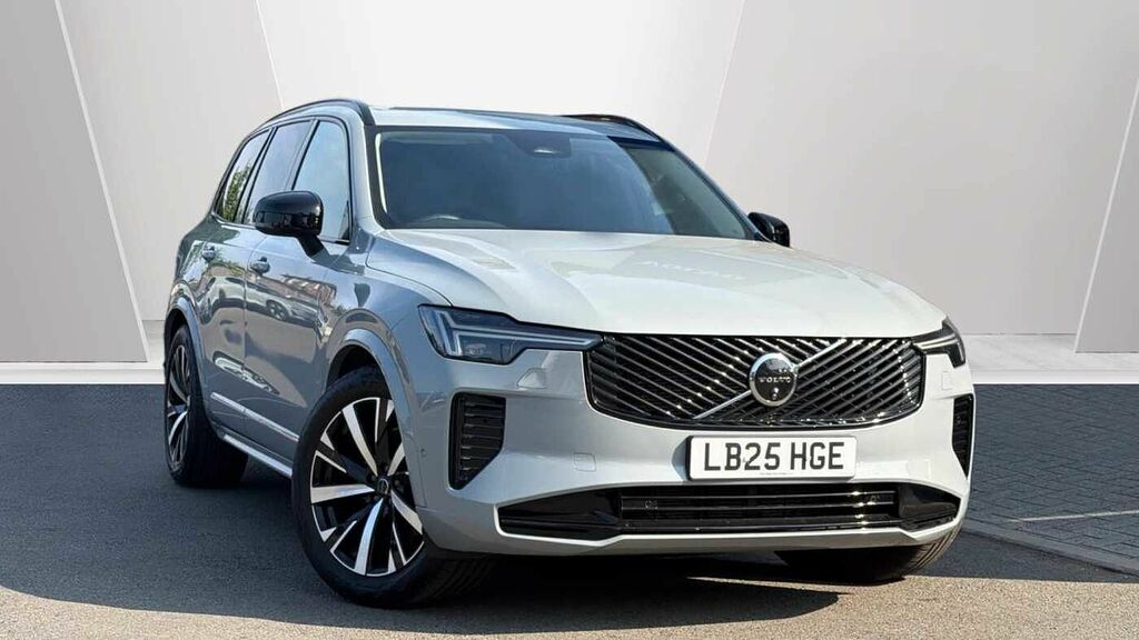 Volvo XC90 B5 247Bhp Plus Dark Mild Hybrid - Panoramic Roo Grey