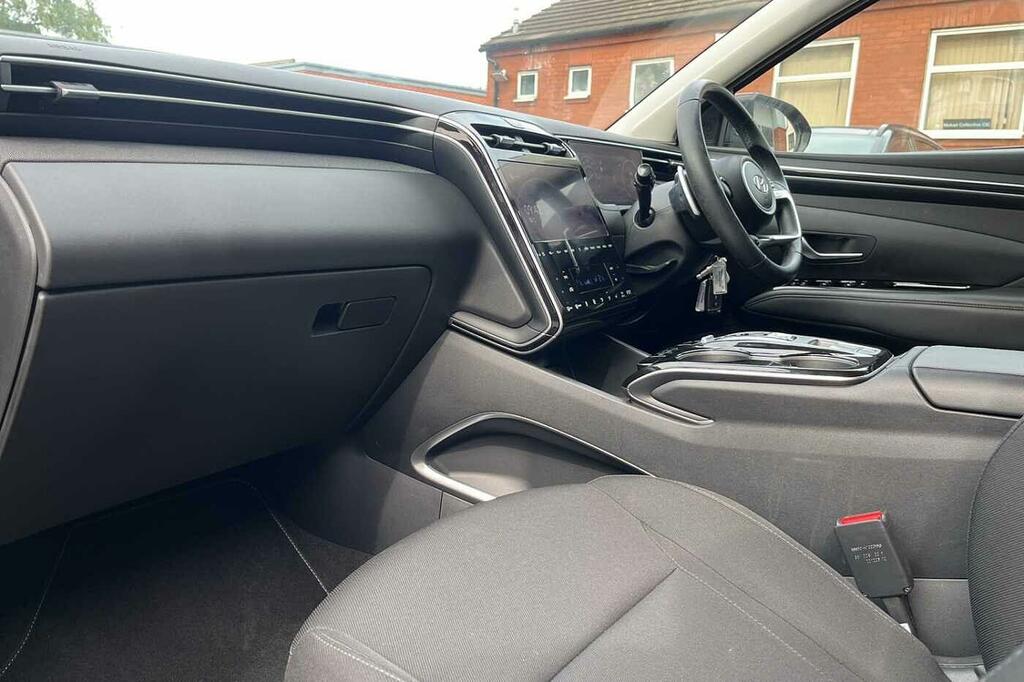 Hyundai Tucson 1.6 T-gdi Hybrid 230Ps Se Connect 2Wd Red #2