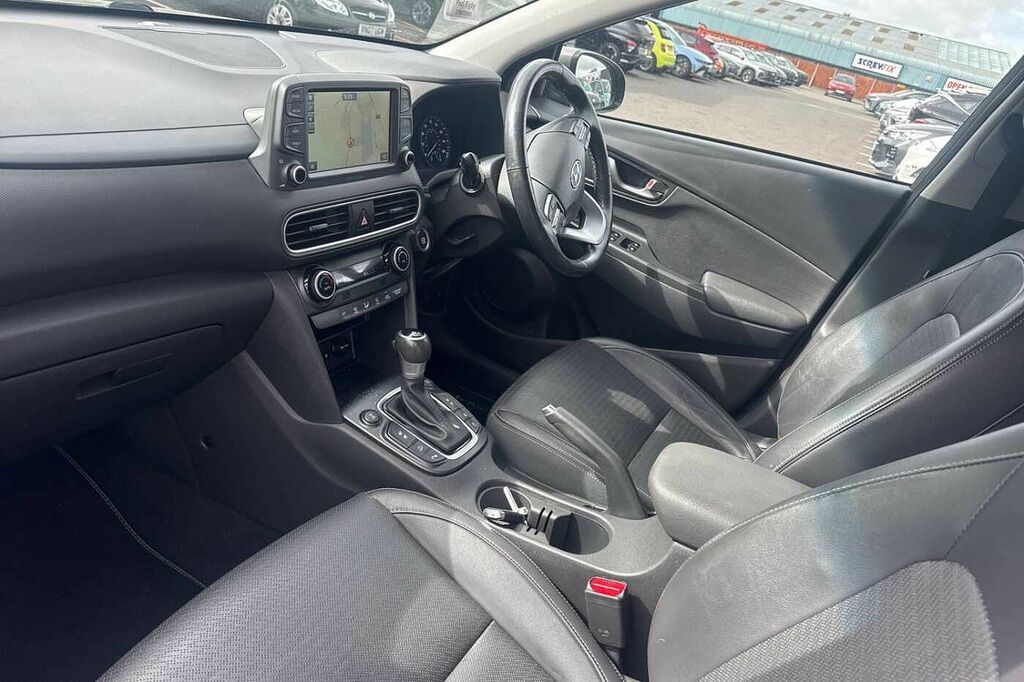 Hyundai Kona 1.6T Gdi Blue Drive Premium Gt 4Wd Dct Grey #2