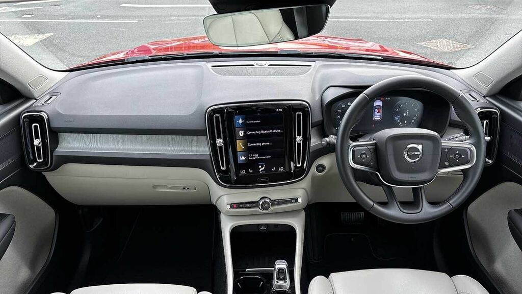 Volvo XC40 2.0 B4p Inscription Pro Red #5