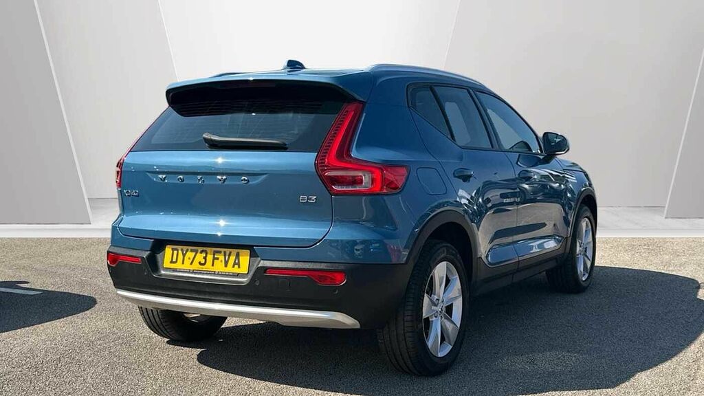 Volvo XC40 Core, B3 Mild Hybrid, DY73FVA Blue #2