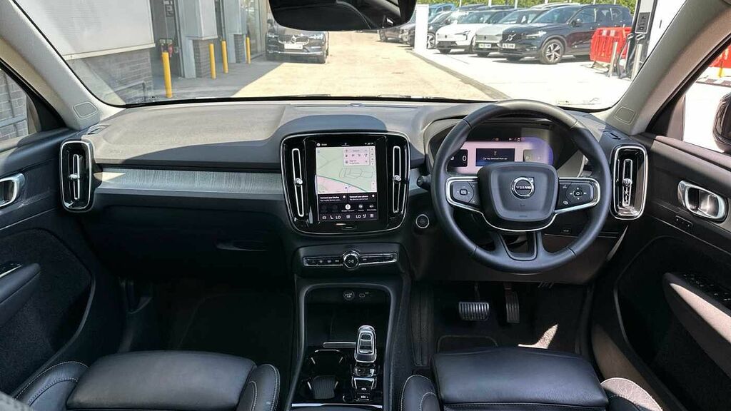 Volvo XC40 Plus, B3 Mild Hybrid, Dark CA23FKM Black #5