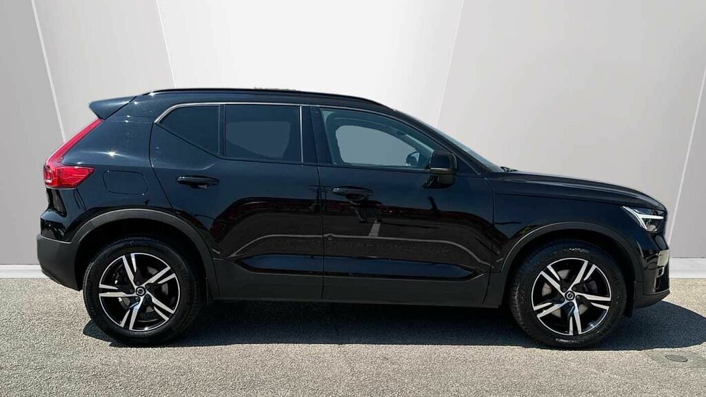 Volvo XC40 Plus, B3 Mild Hybrid, Dark CA23FKM Black #3