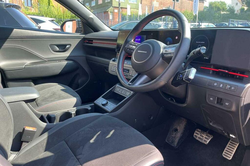 Hyundai Kona 1.6 Hybrid N Line S Dct EF25MZO Black #4