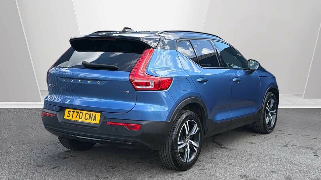 Volvo XC40 T3 161Bhp R-design - Cruise Control ST70CNA Blue #2