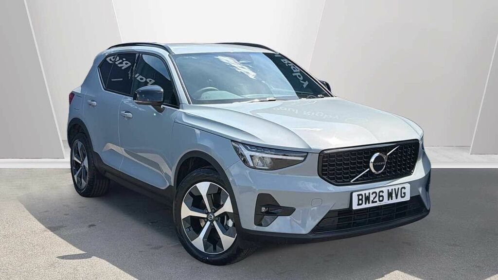 Volvo XC40 B3 161Bhp Plus Dark Mild Hybrid - Rear Parking Grey