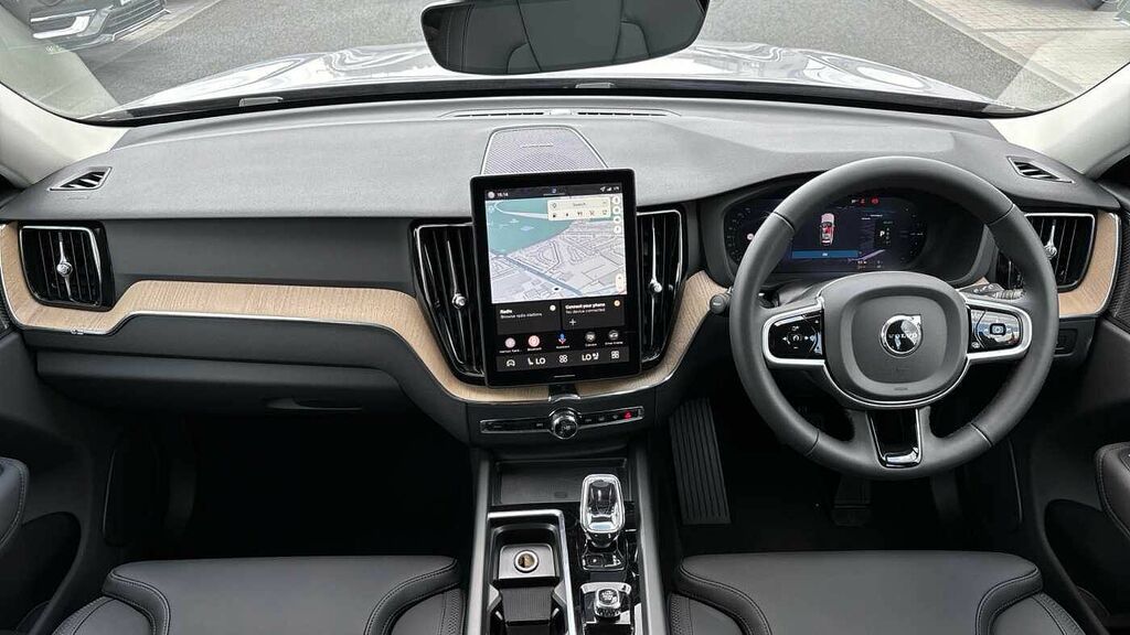 Volvo XC60 Plus, T6 Awd Plug-in Hybrid, Dark BW26XEA Silver #5
