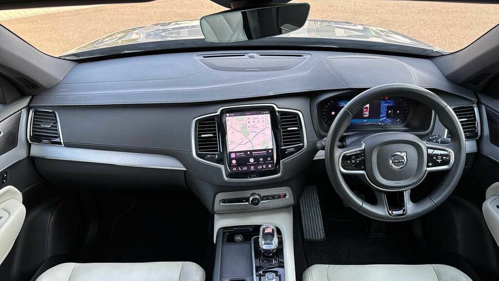 Volvo XC90 2.0 B5p 250 Plus Dark Awd Geartronic Gold #5