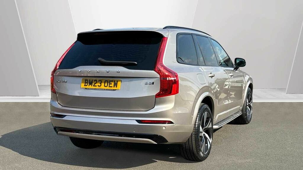 Volvo XC90 2.0 B5p 250 Plus Dark Awd Geartronic Gold #2