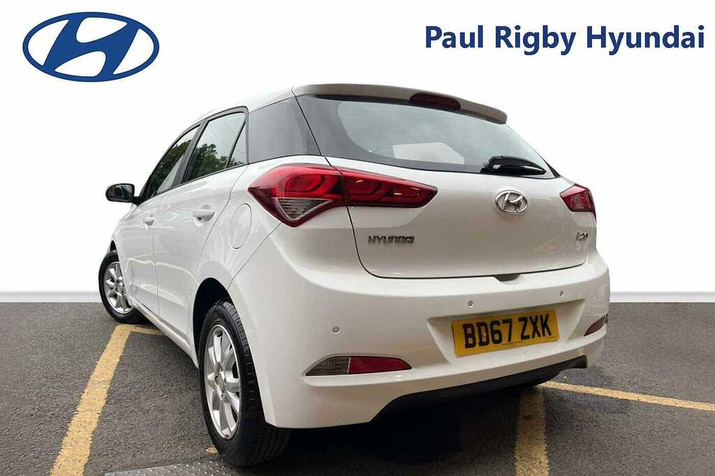 Hyundai I20 1.2 Se White #3