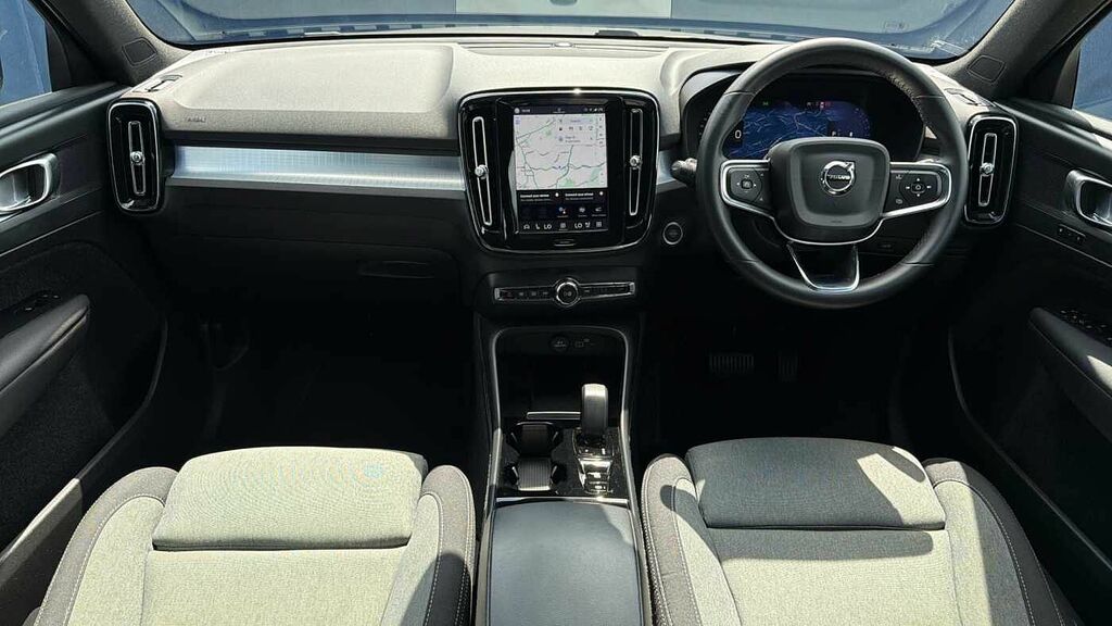 Volvo XC40 B3 161Bhp Plus Dark Mild Hybrid - 360 Parking C CF23YNR Grey #5