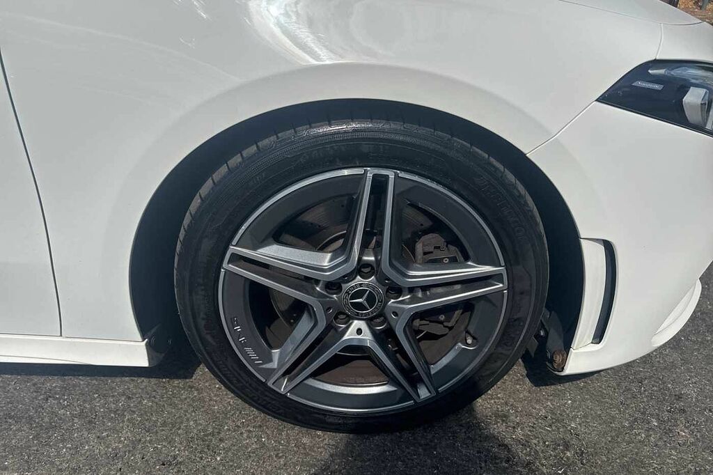 Mercedes-Benz A Class A250 Amg Line MM68MPO White #5