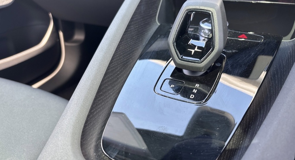Polestar 2 Hatchback Black #12