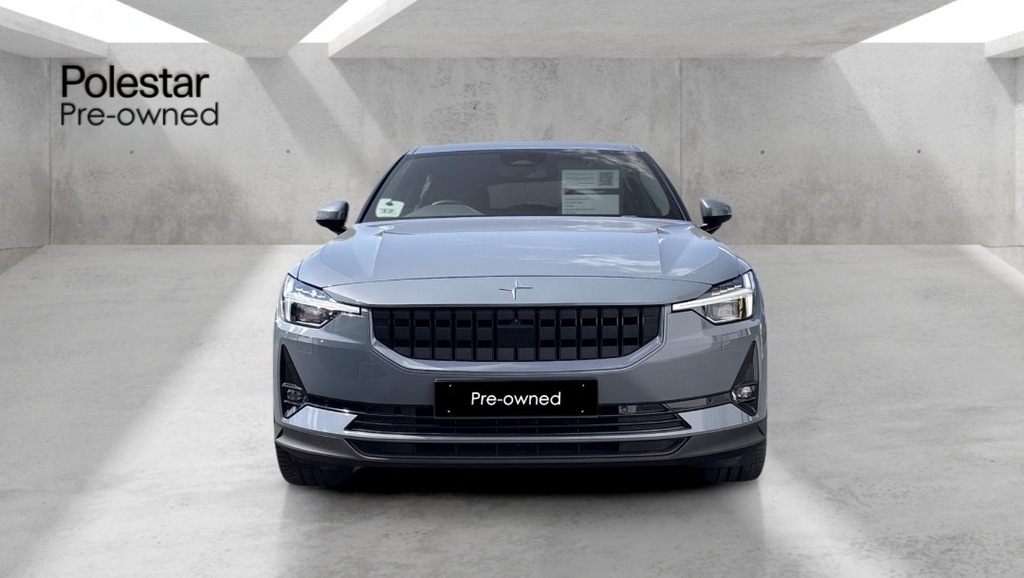 Polestar 2 Hatchback Black #8