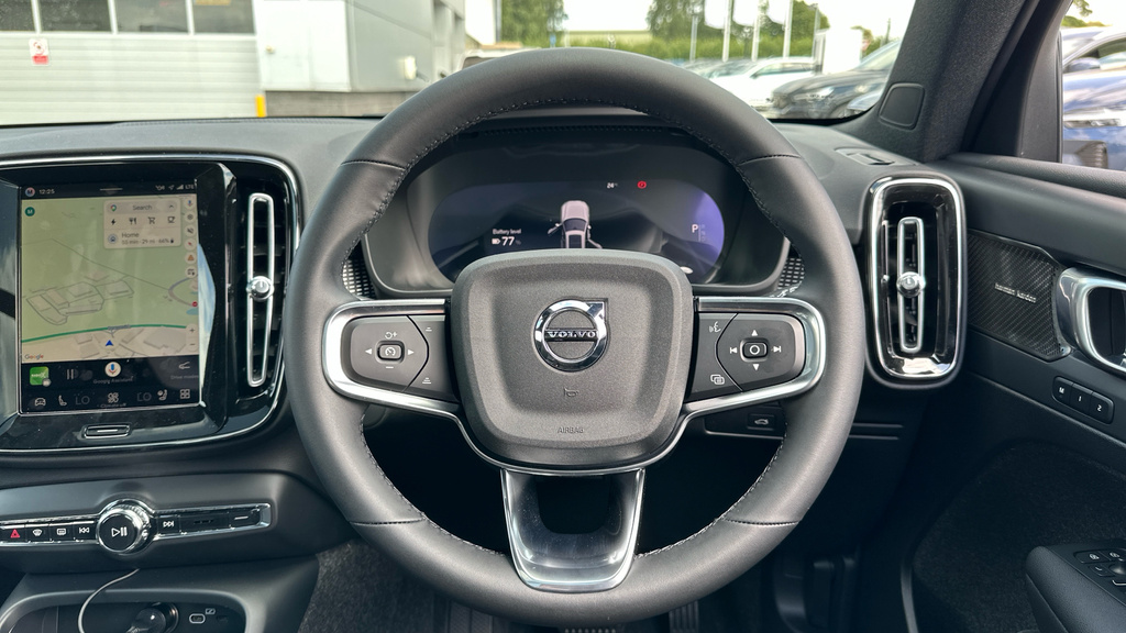 Volvo EX40 Black Edition Plus, Single Motor Extended Range, E Blue #10