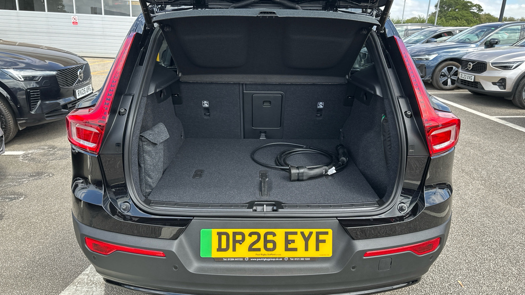 Volvo EX40 Black Edition Plus, Single Motor Extended Range, E Blue #13