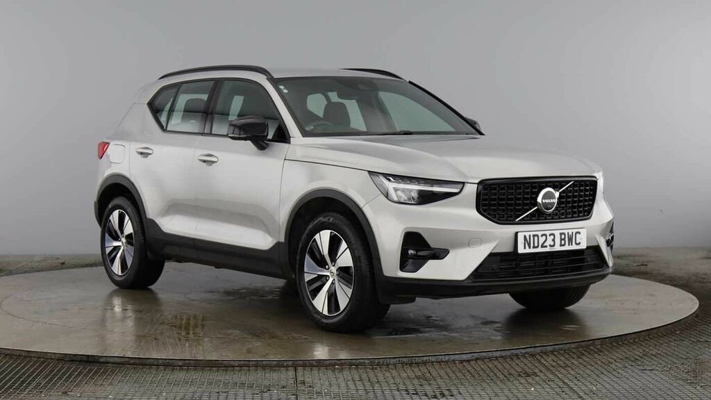 Volvo XC40 Recharge Plus, T4 Plug-in Hybrid, Silver