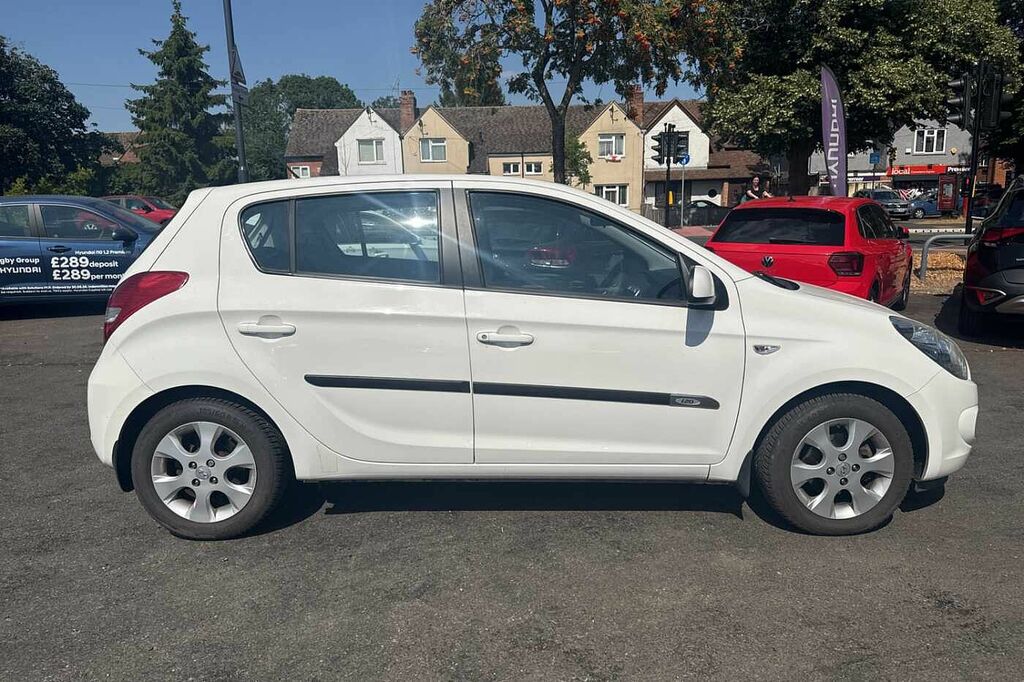 Hyundai I20 1.2 Active Hatchback White #4