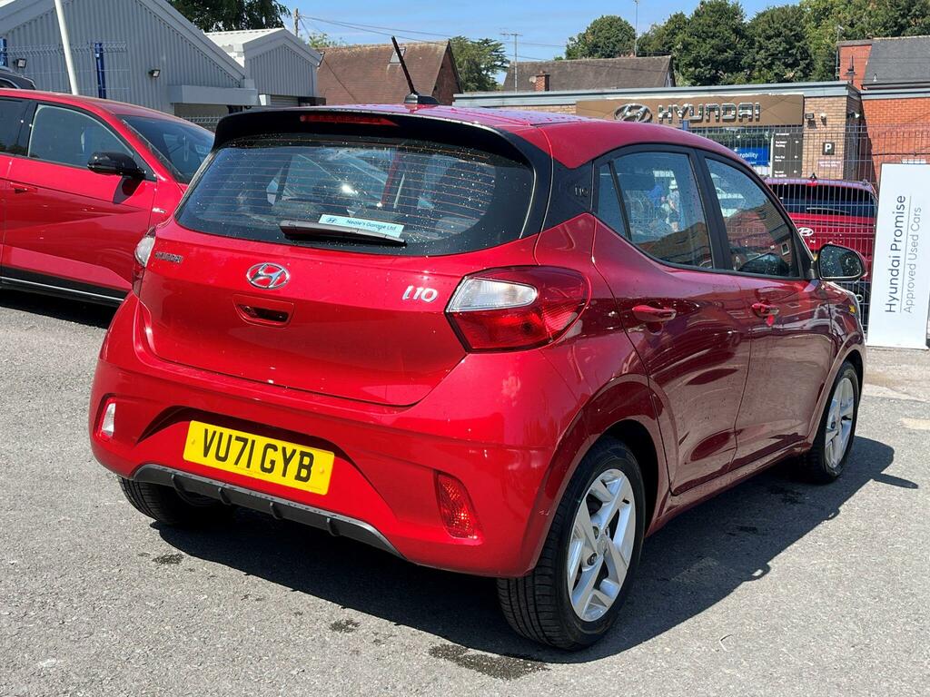 Hyundai I10 1.0 Mpi Se Connect Red #2