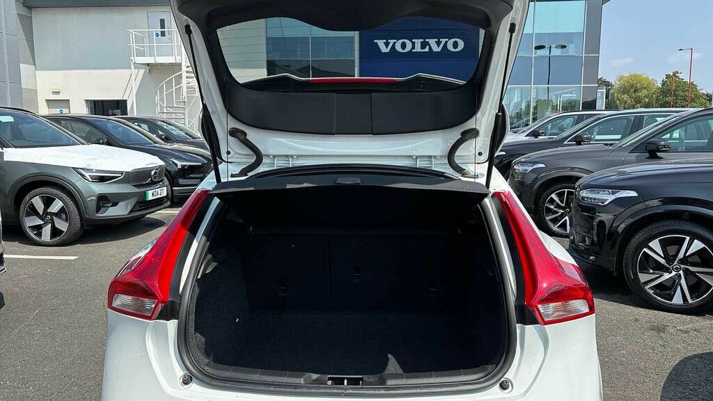 Volvo V40 D2 Inscription Silver #13