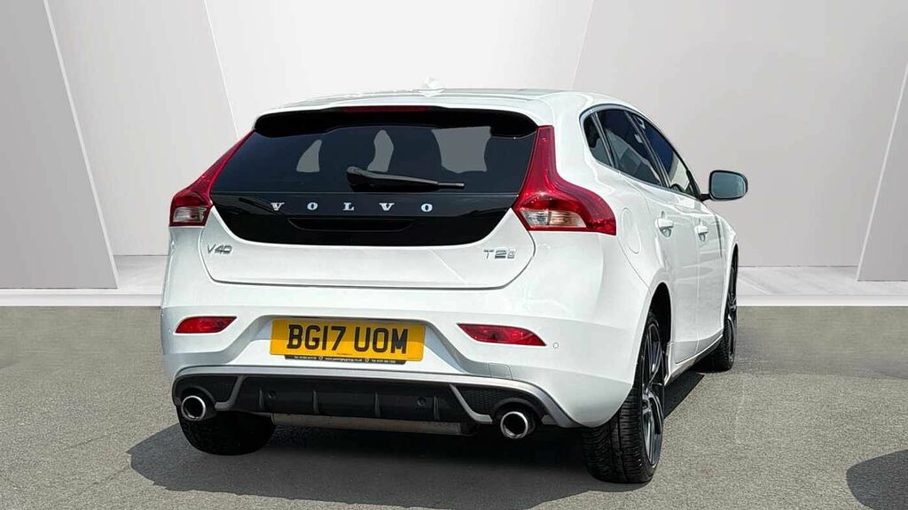 Volvo V40 T2 R-design Pro White #2