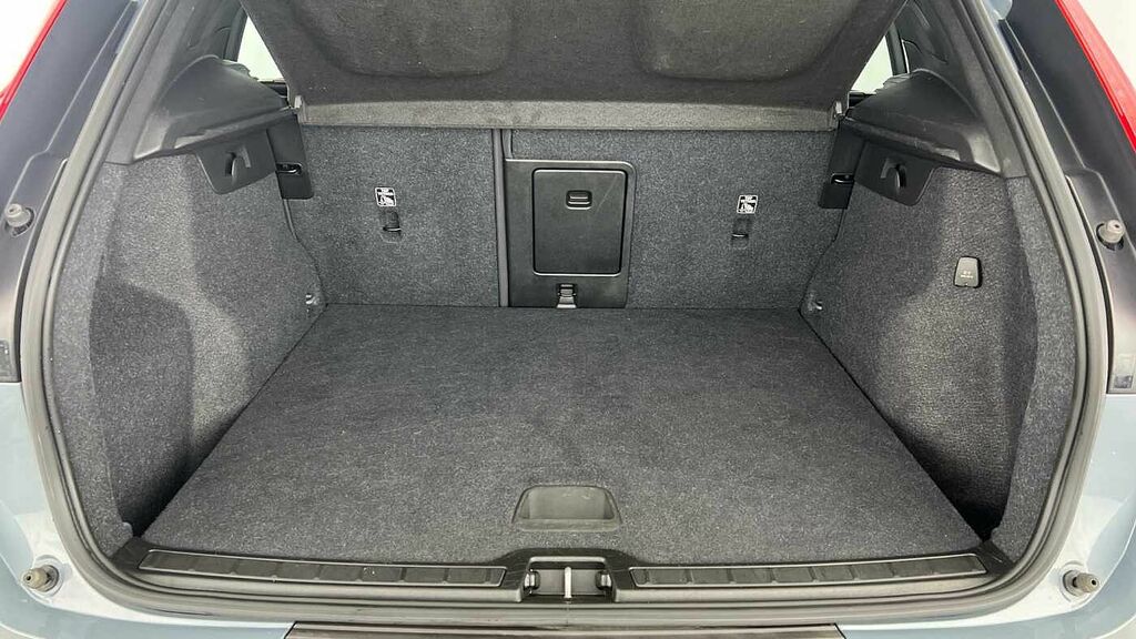 Volvo XC40 Core, B3 Mild Hybrid, Grey #5