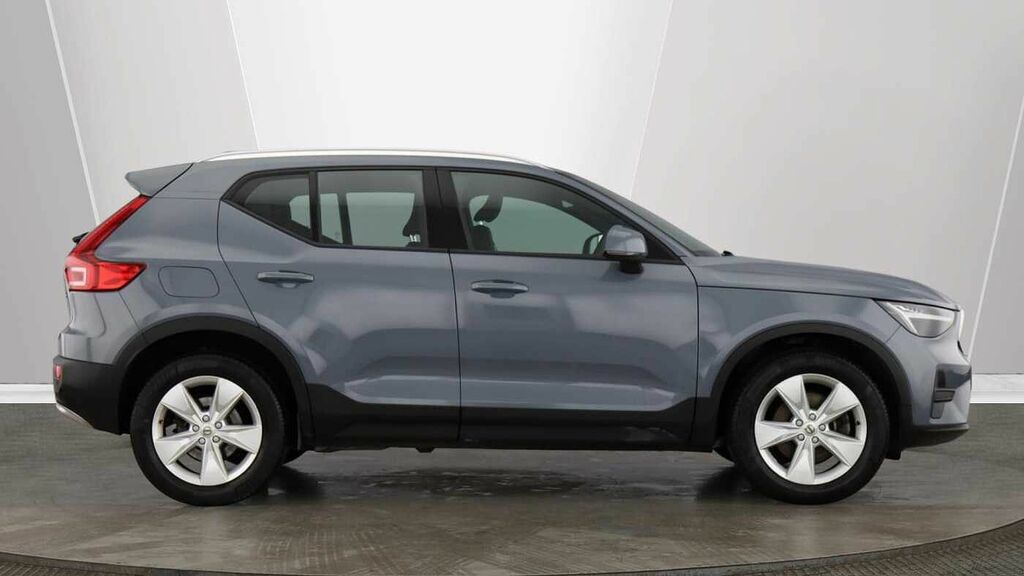 Volvo XC40 Core, B3 Mild Hybrid, Grey #2