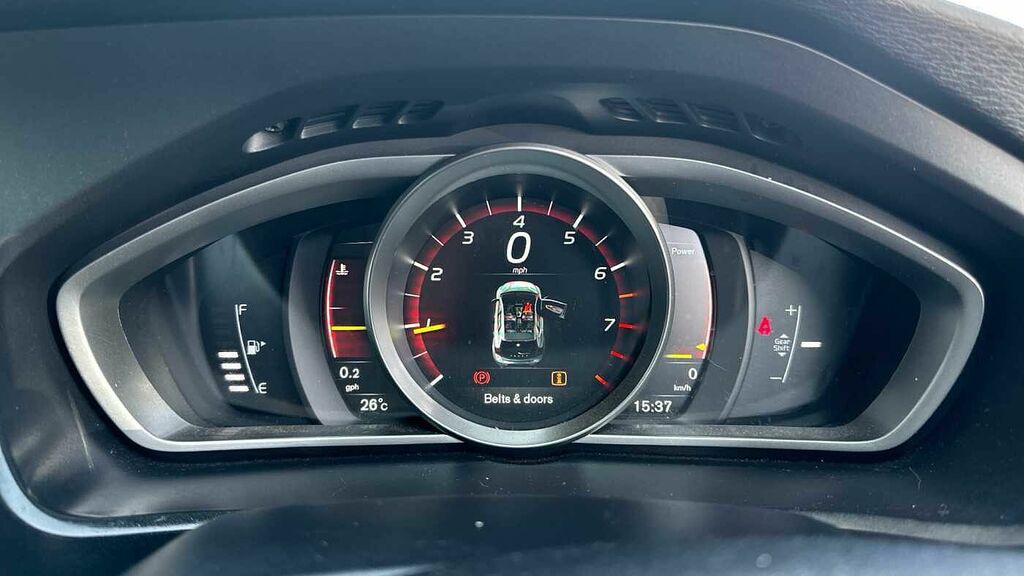 Volvo V40 T3 152 R Design Edition Grey #11