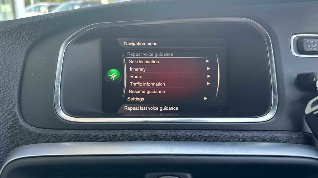 Volvo V40 T3 152 R Design Edition Grey #12