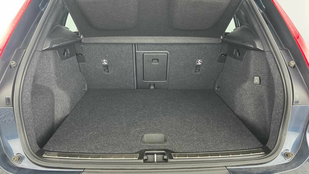 Volvo XC40 Inscription, T3 NA22ZZN Blue #5