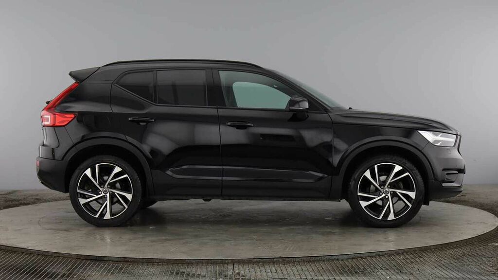 Volvo XC40 R-design Pro, T3 GY22FNU Black #2