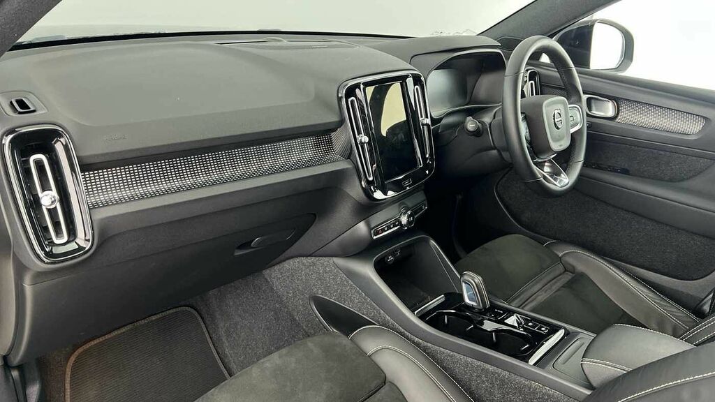 Volvo XC40 R-design Pro, T3 GY22FNU Black #6