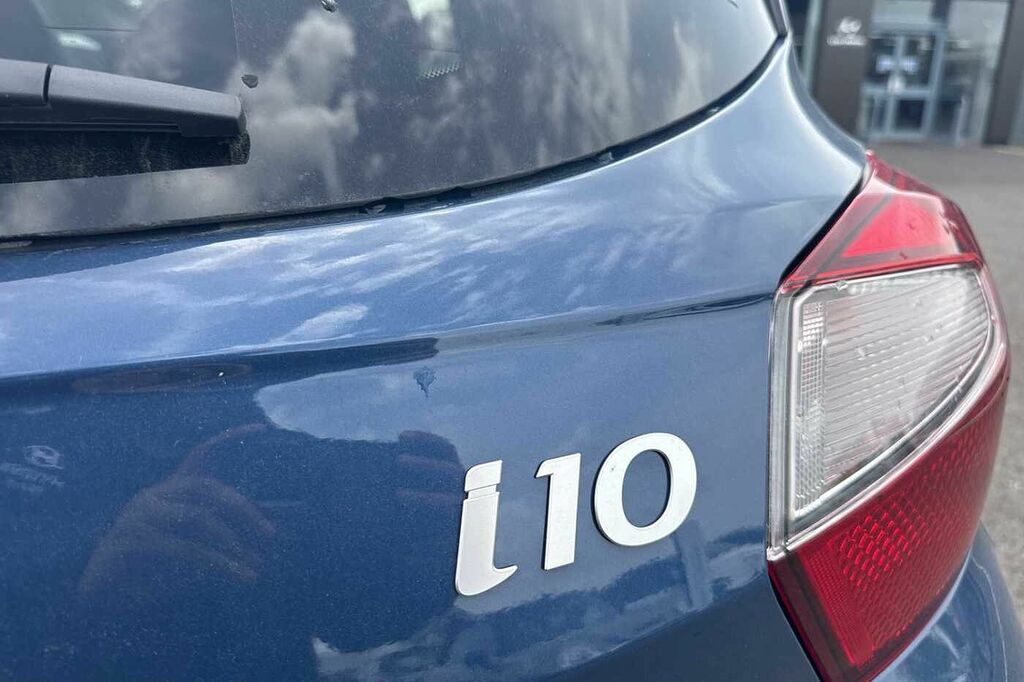Hyundai I10 1.2 79 Premium Nav Blue #31